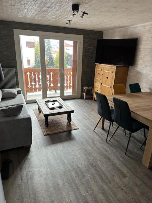 Au Myosotis, Cosy Au Pied Des Pistes Avec Vue Et Coeur De Station Apartman Les Deux Alpes Kültér fotó